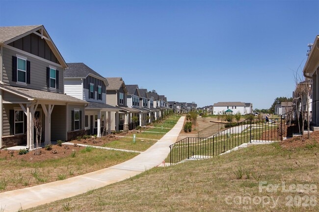 Building Photo - 11024 Broadbent Ct