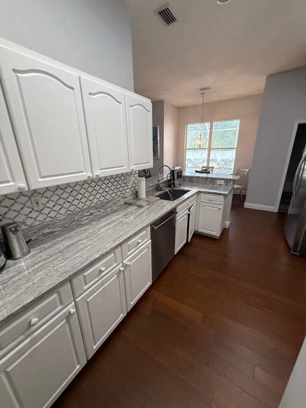 Building Photo - 6817 Regents Village Way