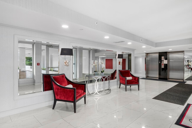 Building Photo - 4750 S Ocean Blvd