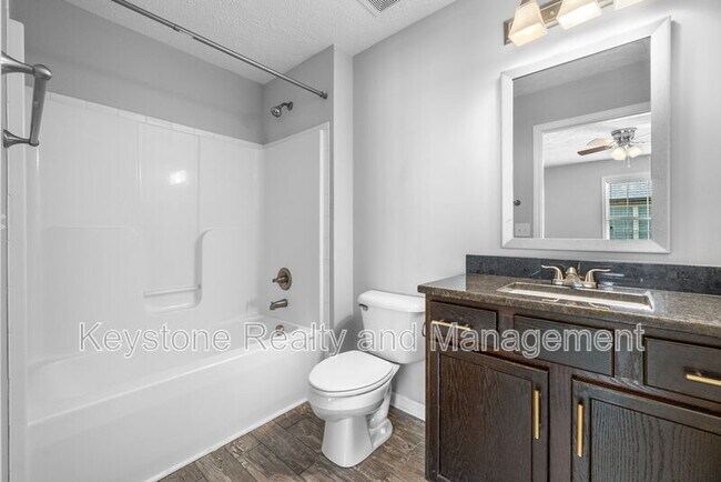 Building Photo - 133 Melbourne Dr