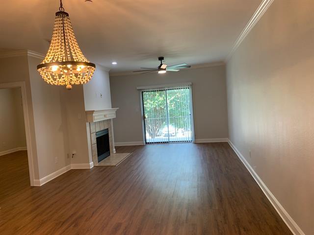 Building Photo - 1875 Signal Ridge Pl