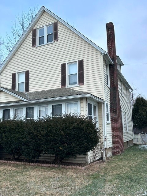 Building Photo - 40 Howard Ave