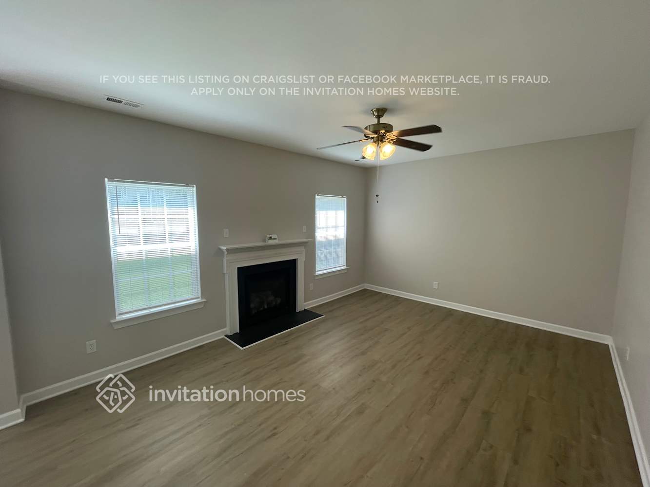 Building Photo - 527 Clearwater Dr