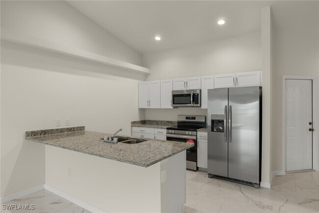 Building Photo - 4538 SW 8th Pl