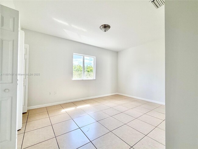 Building Photo - 11201 NW 89th St