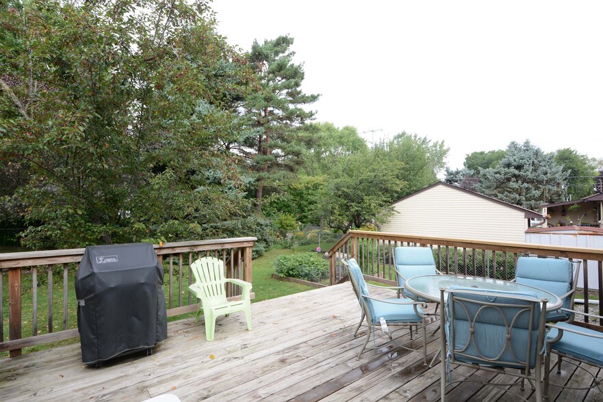 Building Photo - 4239 Diamond Dr