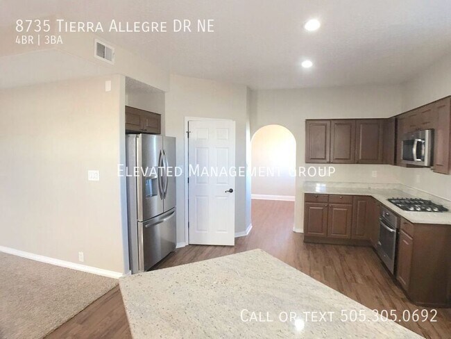 Building Photo - 8735 Tierra Alegre Dr NE
