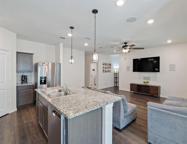 Building Photo - 2228 Starling St