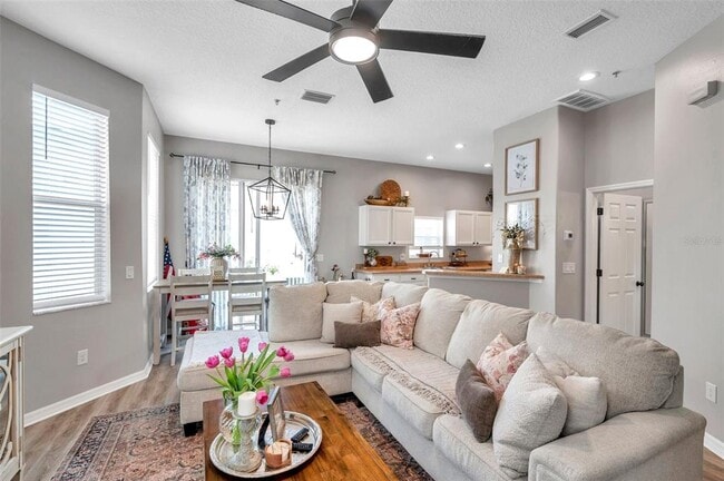 Building Photo - 456 Bayou-Village Dr