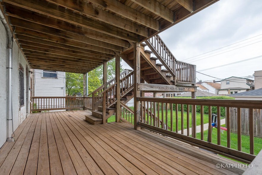 Building Photo - 2651 N Mozart St