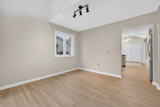 Building Photo - 43 Copley Rd