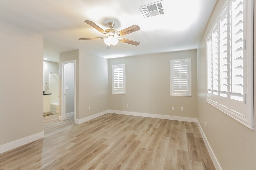 Building Photo - 9327 Pyrope Ct