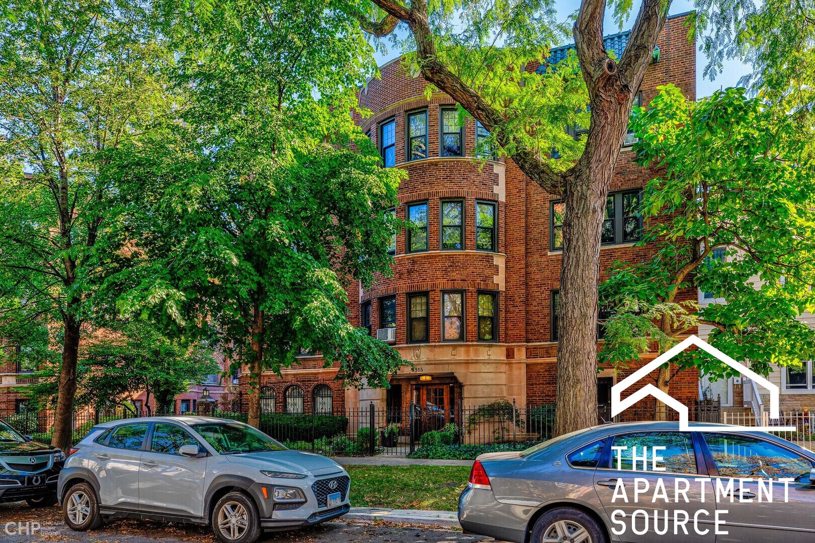 Building Photo - 4519 N Wolcott Ave