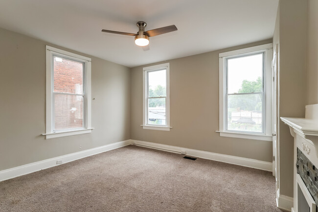 Building Photo - 4210 Colerain Ave