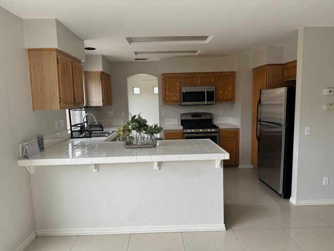 Building Photo - San Ysdrio, Coral Gate neighborhood House for Rent