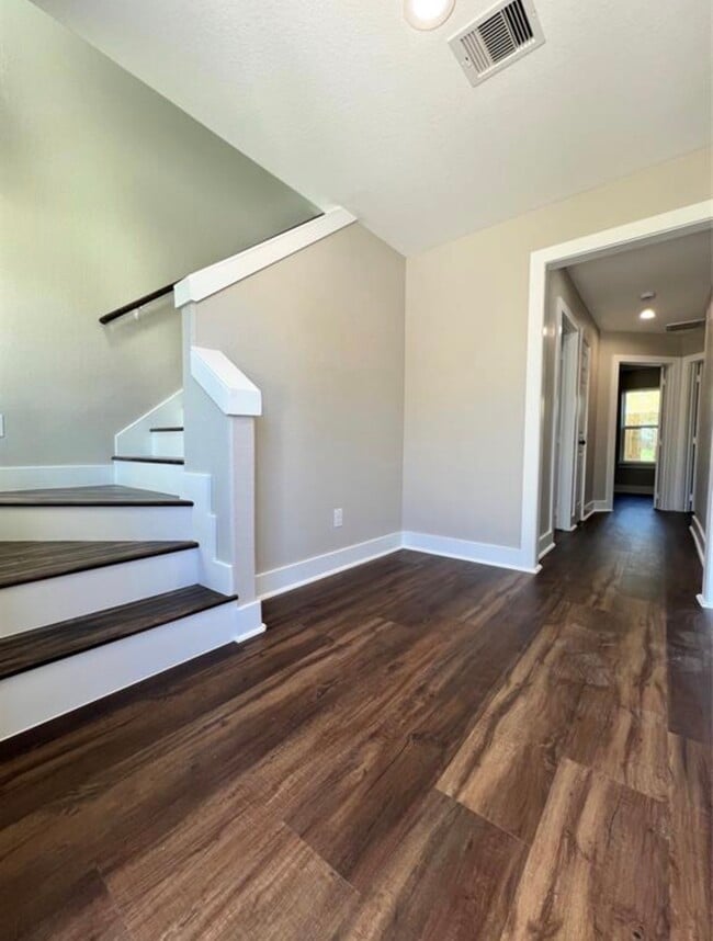 Building Photo - 14706 O Hara Dr