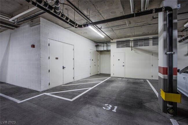 Building Photo - 11441 Allerton Park Dr