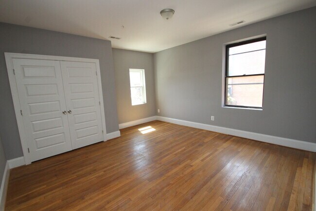 Building Photo - 211 W Lanvale St