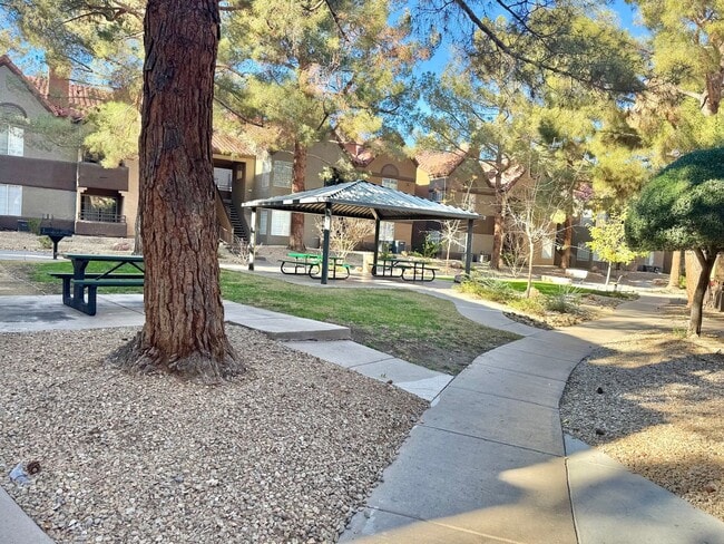 Building Photo - CHARMING WEST LAS VEGAS HOME W/ 2 BD 2 BR IN 2ND STORY CONDO