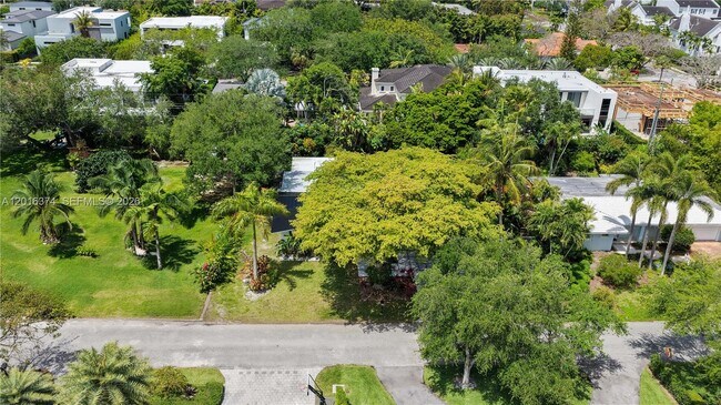 Building Photo - 7830 SW 53rd Pl