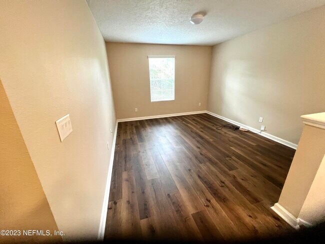 Building Photo - 15691 Tisons Blf Rd