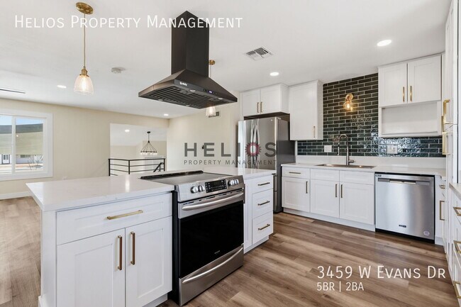 Building Photo - 3459 W Evans Dr