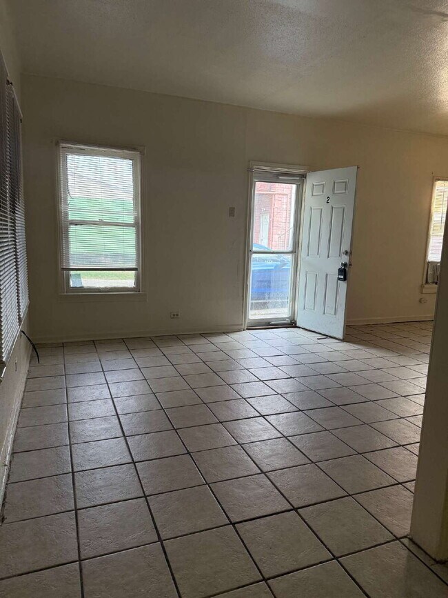 Building Photo - Utilities Included with Rent - One Bedroom...