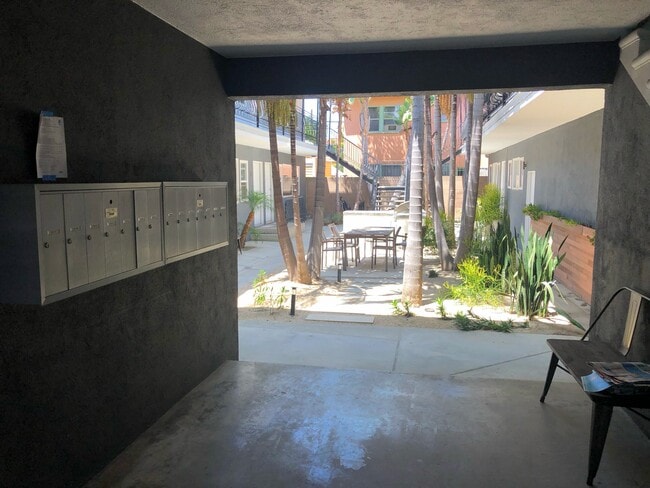 Building Photo - 1275 E 2nd St