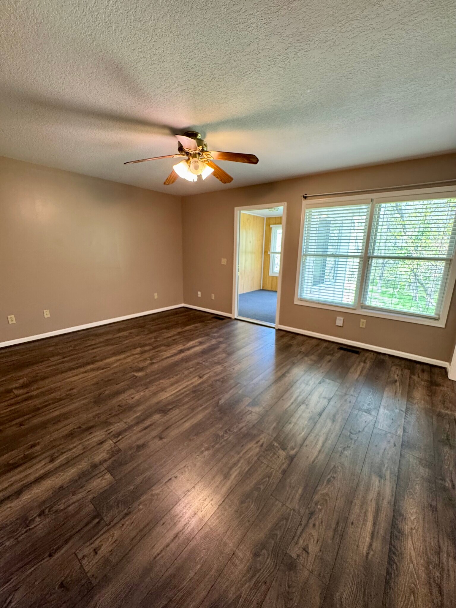 Building Photo - 3054 Cherrywood Dr