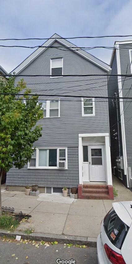 Building Photo - 104 Princeton St