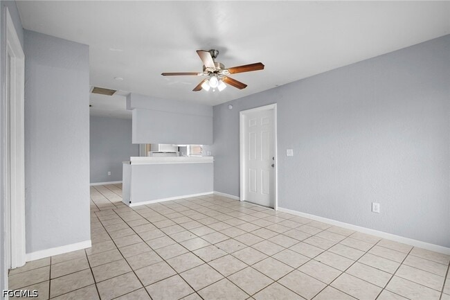 Building Photo - 5449 Tenth Ave