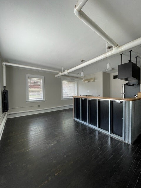 Building Photo - Marion Manor Apartments