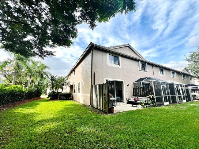 Building Photo - 2176 Salerno Cir