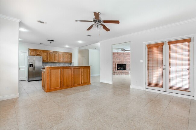 Building Photo - 6149 Vickery Blvd