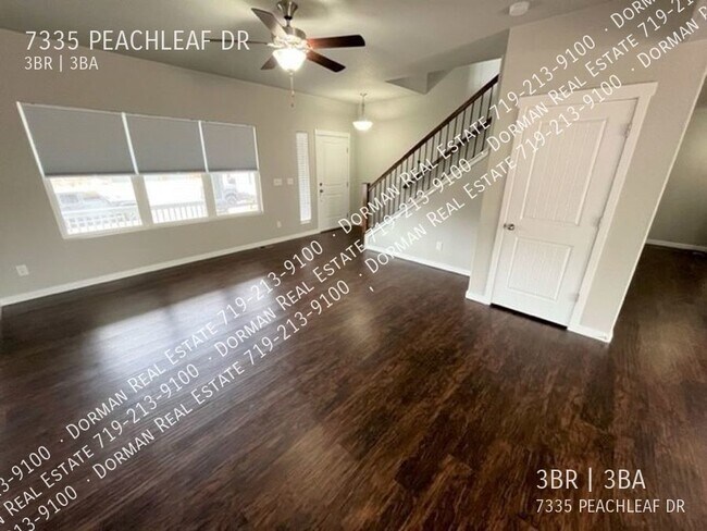 Building Photo - 7335 Peachleaf Dr