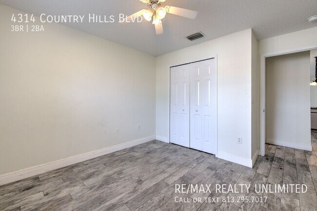 Building Photo - 4314 Country Hills Blvd