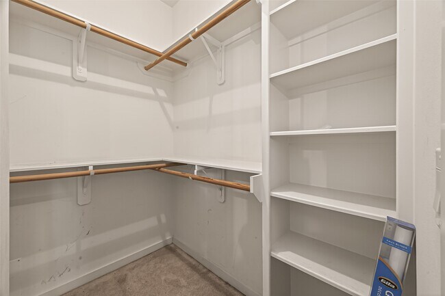 Building Photo - 1112 Columbus St