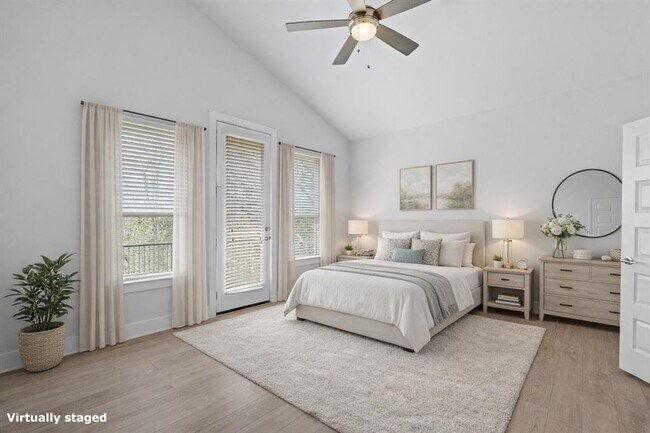 Building Photo - 8922 Menchaca Rd