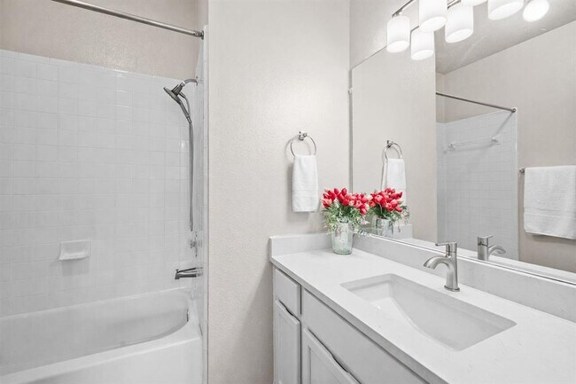 Building Photo - 8703 Weiser Dr