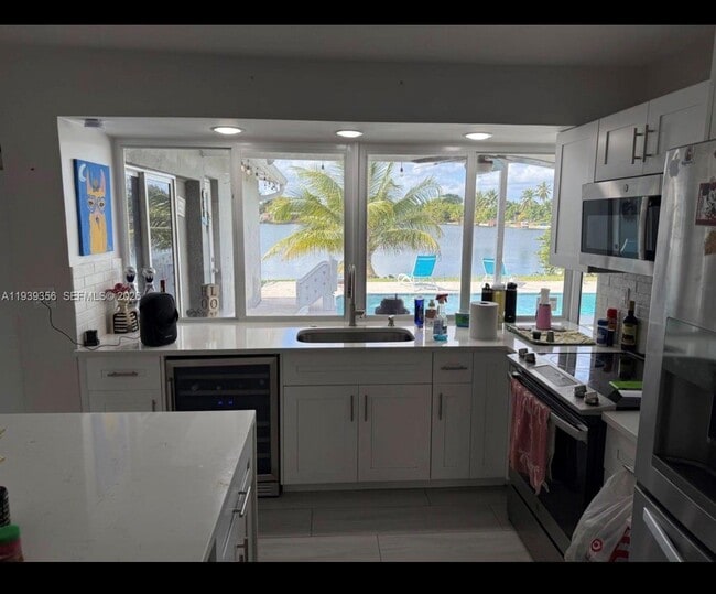 Building Photo - 2101 NW 84th Way