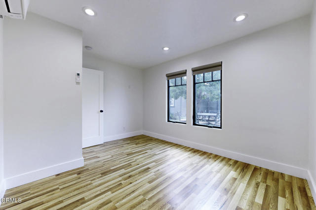 Building Photo - 1845 Las Lunas St