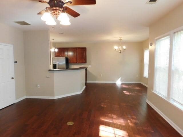 Building Photo - 3286 Welmingham Dr SW