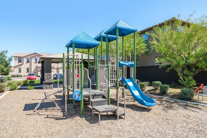 Building Photo - 16240 W La Ventilla Way