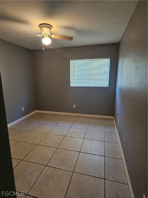 Building Photo - 133 Theodore Vail St E