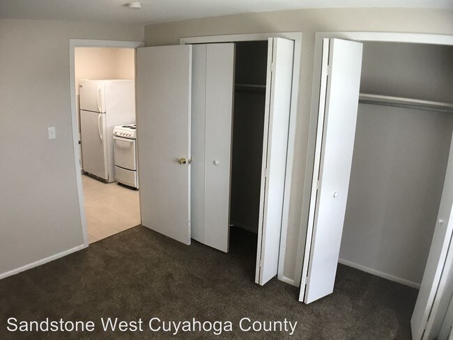 Building Photo - 1456 W 107th St