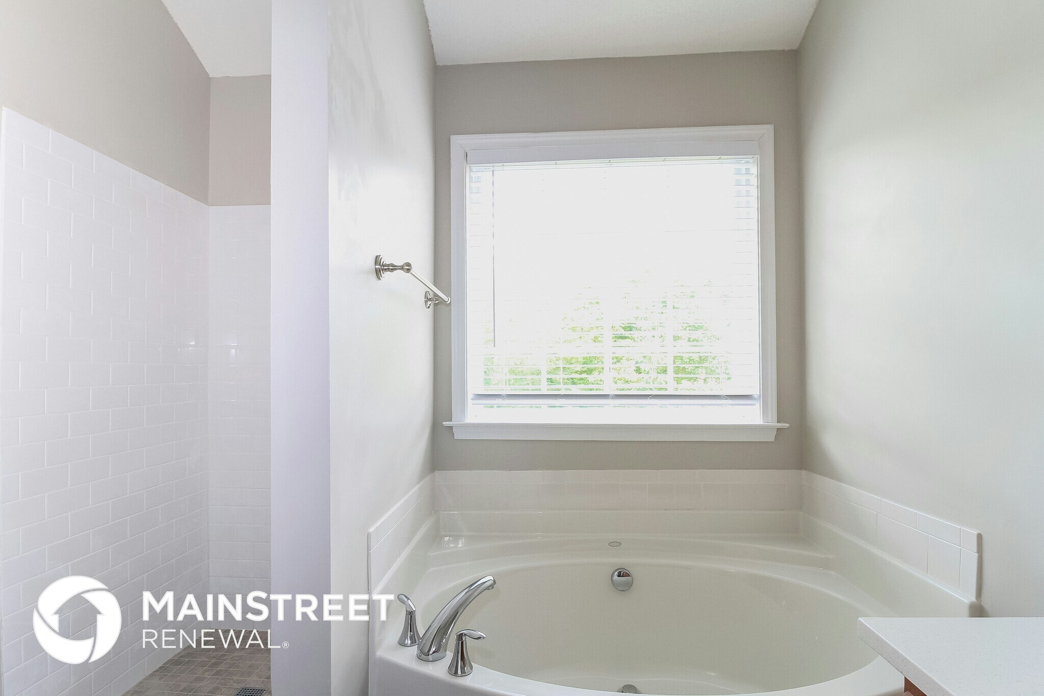 Building Photo - 3801 Heather View Ln