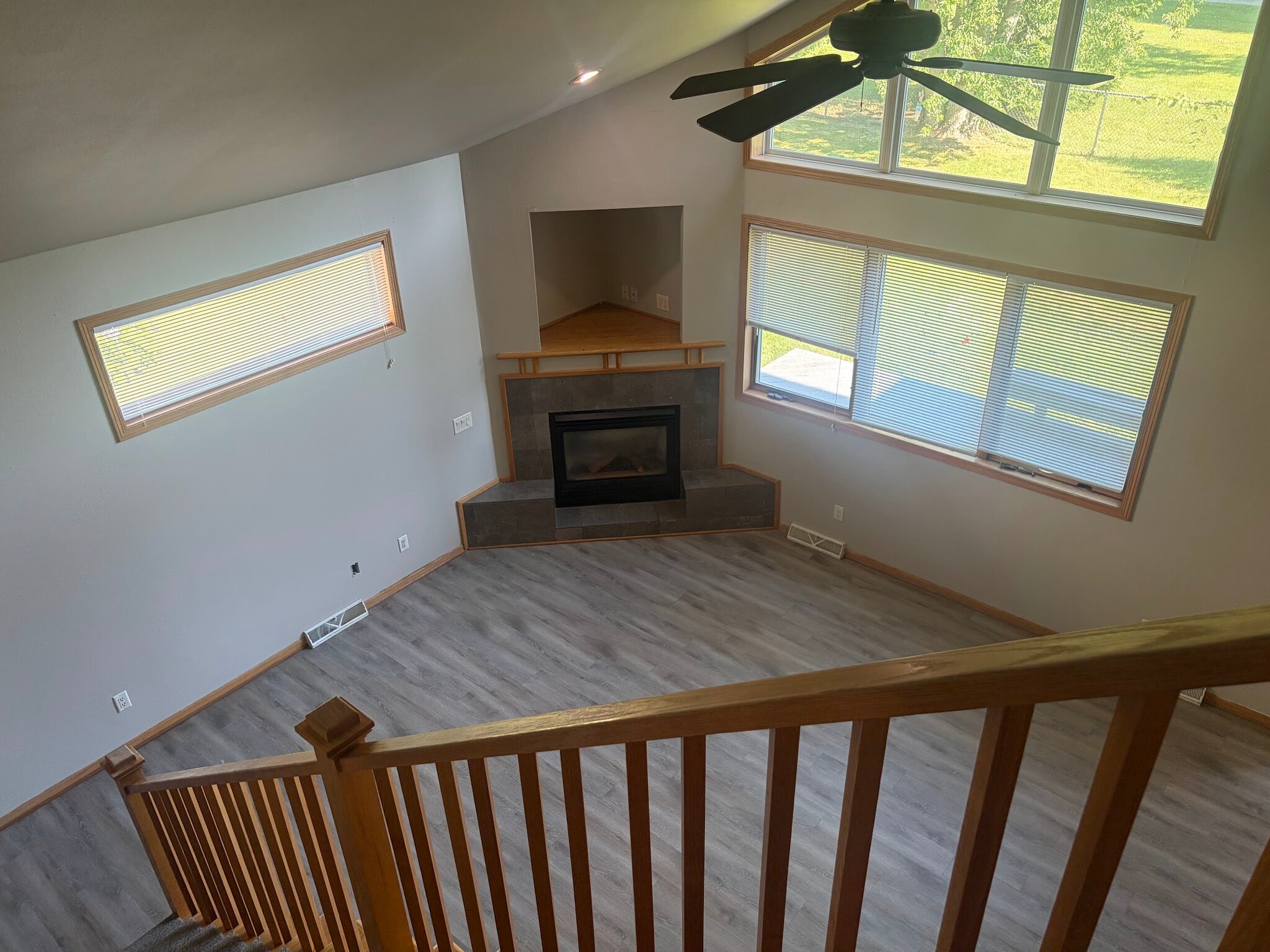 Top of stairs - 207 Llanos St