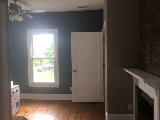 Building Photo - $1615 per Bedroom | 5BR/3BA Home in Fort S...