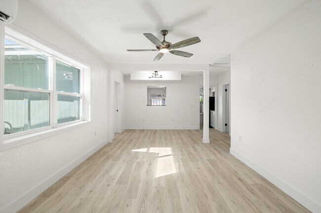 Building Photo - 6818 59th St N