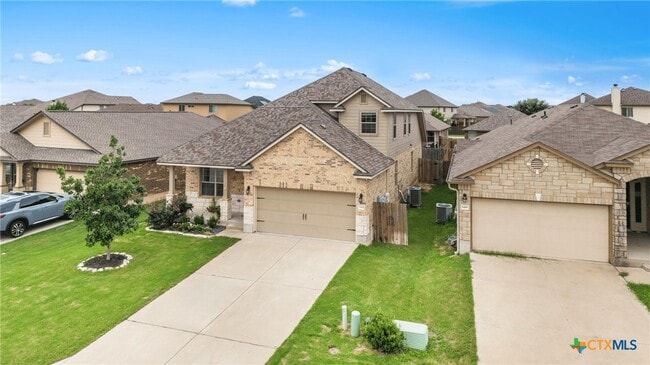 Building Photo - 1414 Fawn Lily Dr